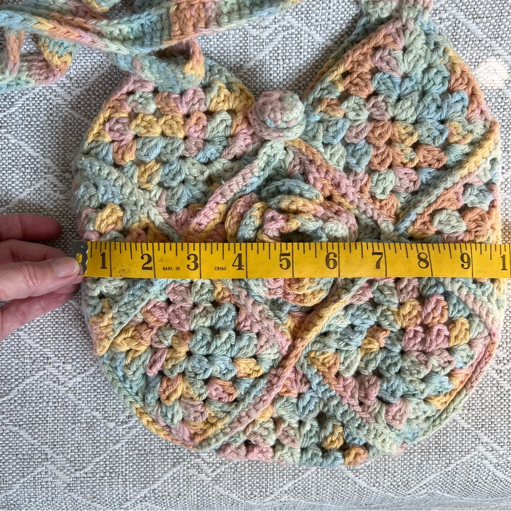 Rainbow Swirl Sherbet Crocheted Bag - Picture 13 of 15